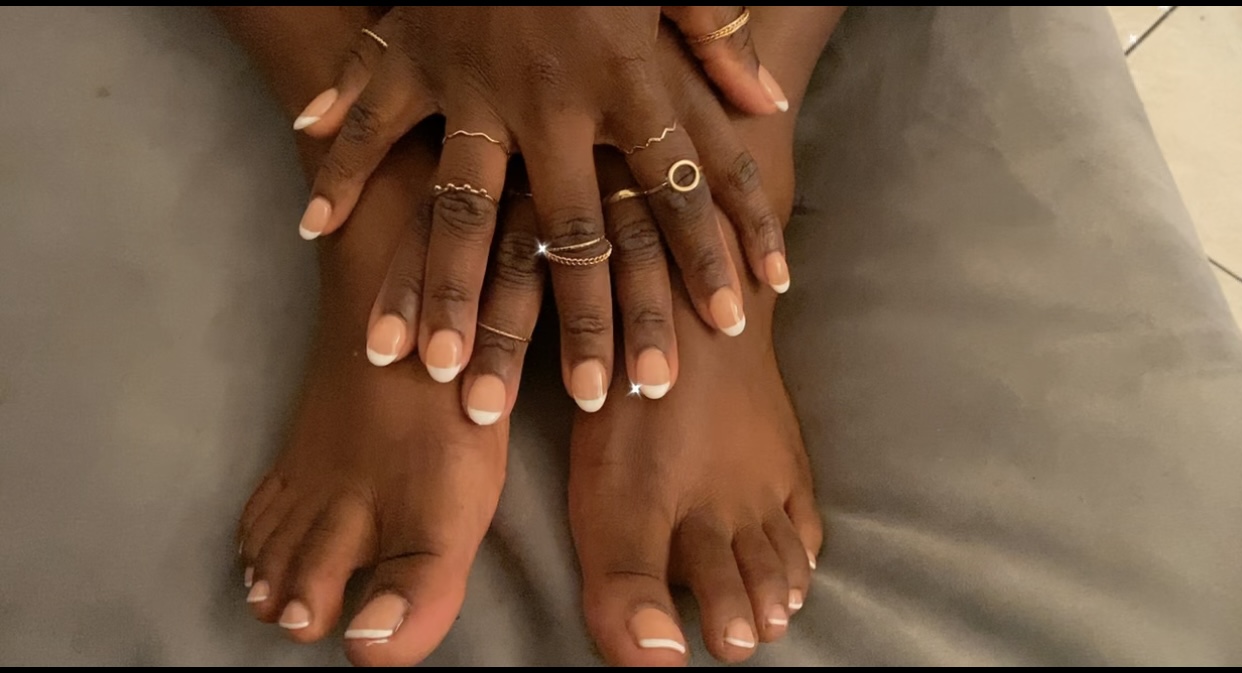 Manicure e pedicure Mooncherry